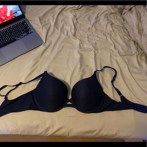 Barely warn Victoria secret push up bra!